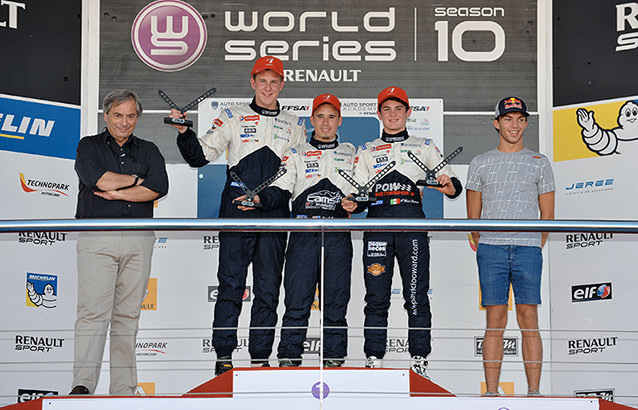 Champ-France-F4-Jerez-2014-podium-race-1.jpg