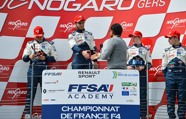 Nogaro-champ-France-F4-2017-1-podium-course-2.jpg