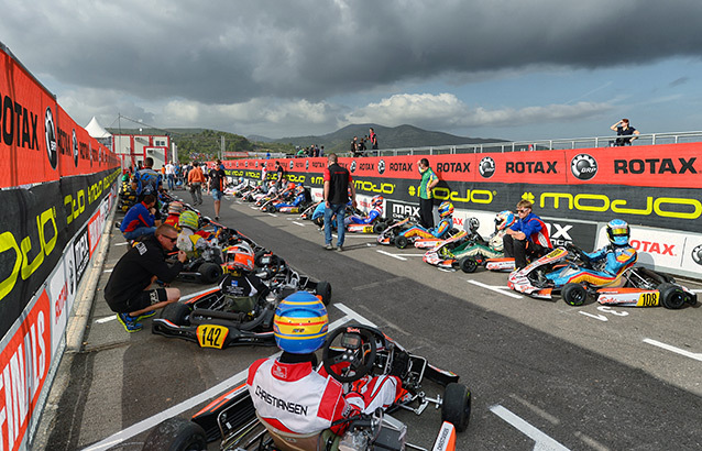 Pre-Grille-Kartodromo-Lucas-Guerrero-2014-Rotax-Max-Challenge-Grand-Finals-Valencia.jpg