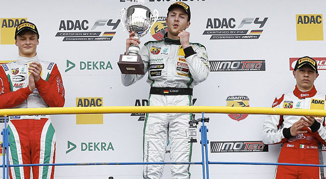 ADAC-F4-2015-1-Oschersleben-R1-podium-Marvin-Dienst.jpg