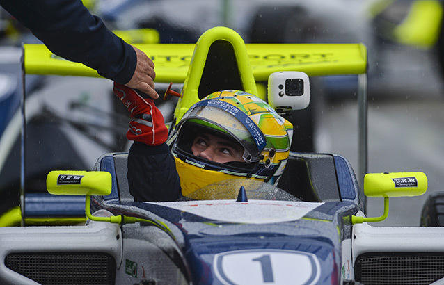 Champ-France-F4-2015-2-Le-Mans-course-2-Julien-Darras-winner.jpg