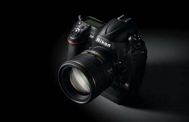 Nikon-D6-avril-2013.jpg