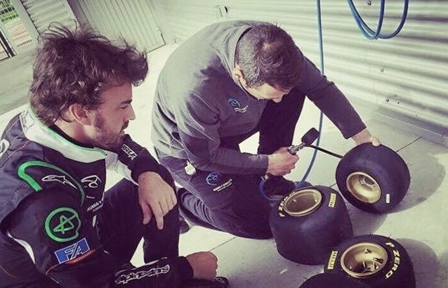 Pirelli-Karting-Fernando-Alonso.jpg