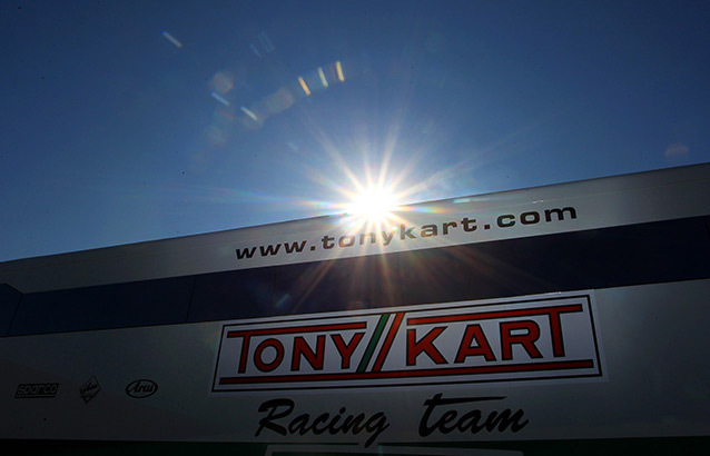 Tony-Kart-racing-team-2016.jpg