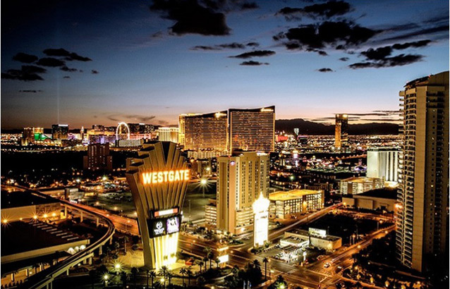 Westgate-Las-Vegas-Resort-night.jpg