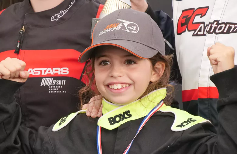 Lina Salamanca remporte le Volant Jules Bianchi sur le port de Nice lors de la première course de Karting 100% électriques en ville !