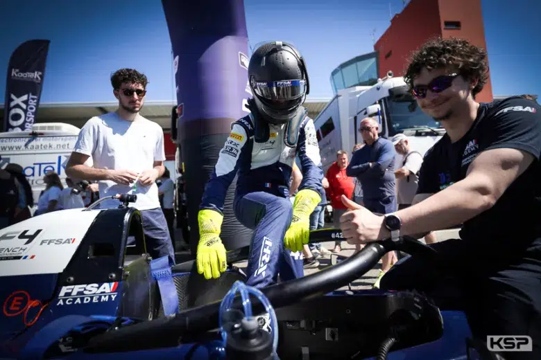 Oscar Goudchaux réussit son passage du karting à la Formule 4
