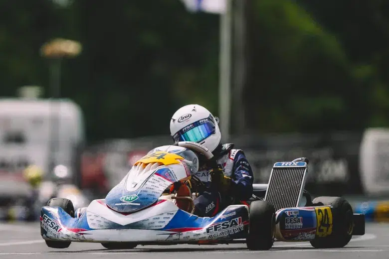 Victoire finale de Meynard en Junior à Varennes
