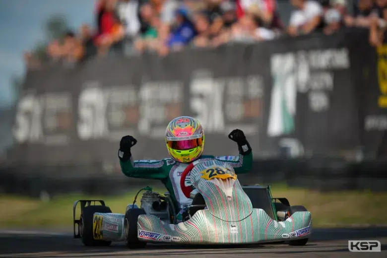 Championnat d’Europe FIA Karting : MacAndrew-Uren l’emporte, Green sacré Champion au terme d’une course débridée en OK-Junior